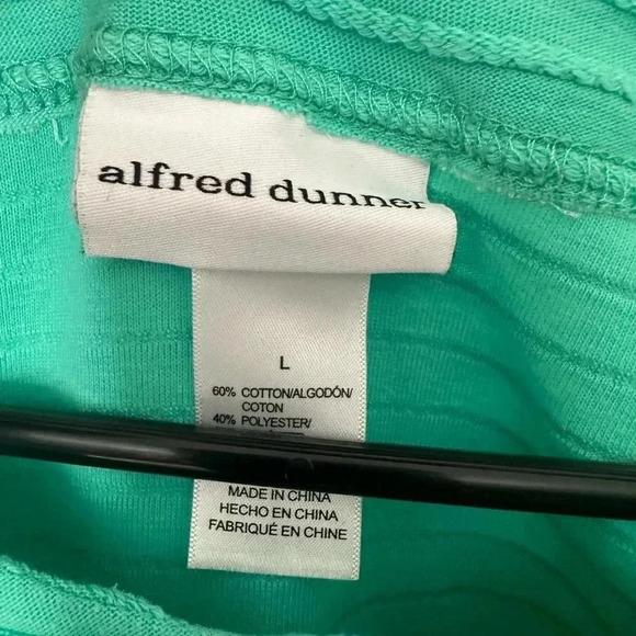 Women’s Alfred Dunner Classics Tuxtured Knit with Buttons Cotton Blend. Size L - Picture 4 of 11